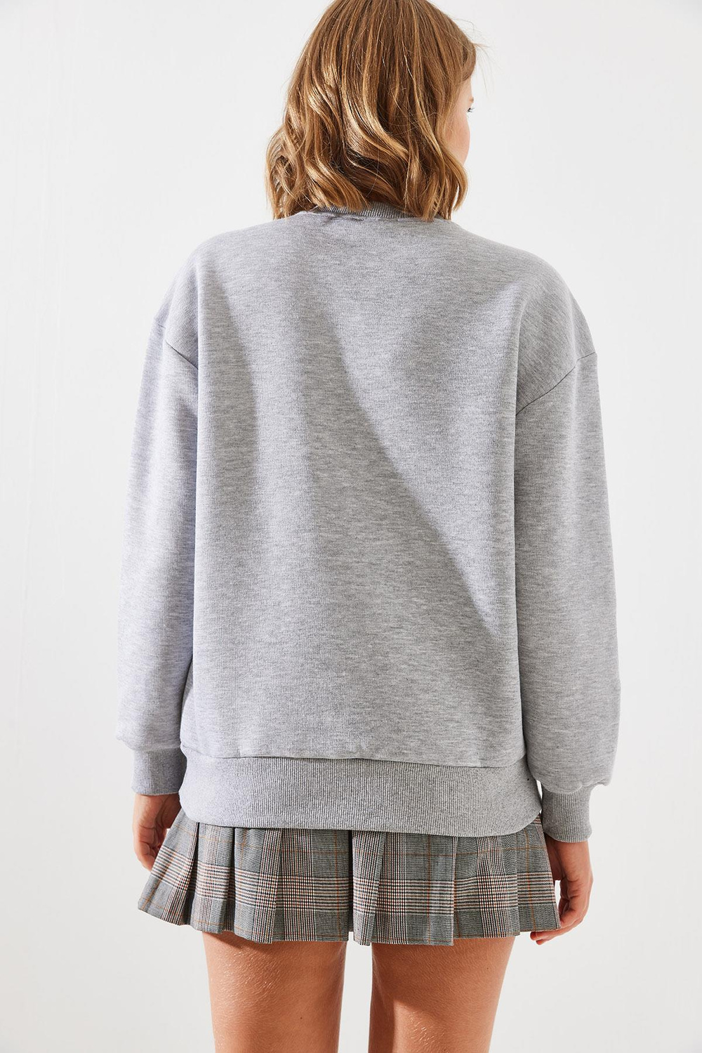 Kadın Üç İplik Şardonlu Renkli Kalp Baskılı Sweatshirt MBHS007 60601007 - Gri Melanj