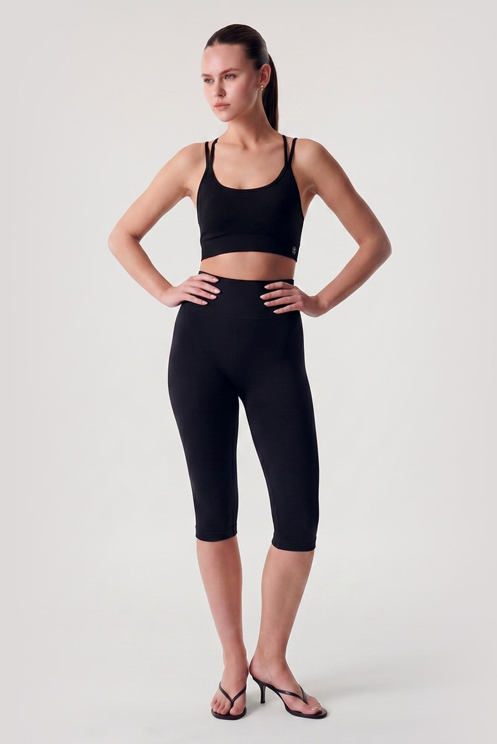 Rei Form Capri Siyah