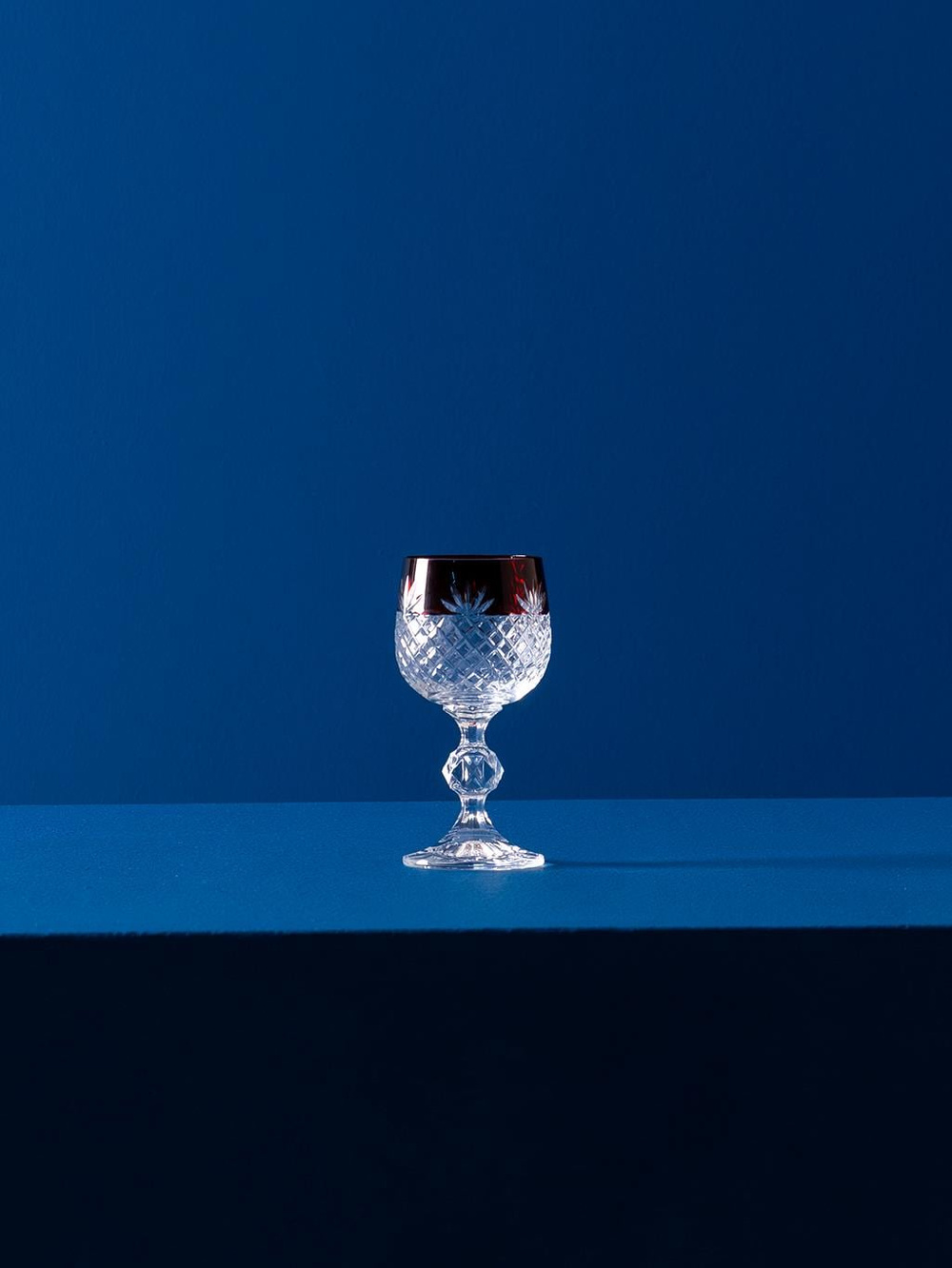 Renkli Kristal Şarap Kadehi Seti – 6lı Yıldız Kesim