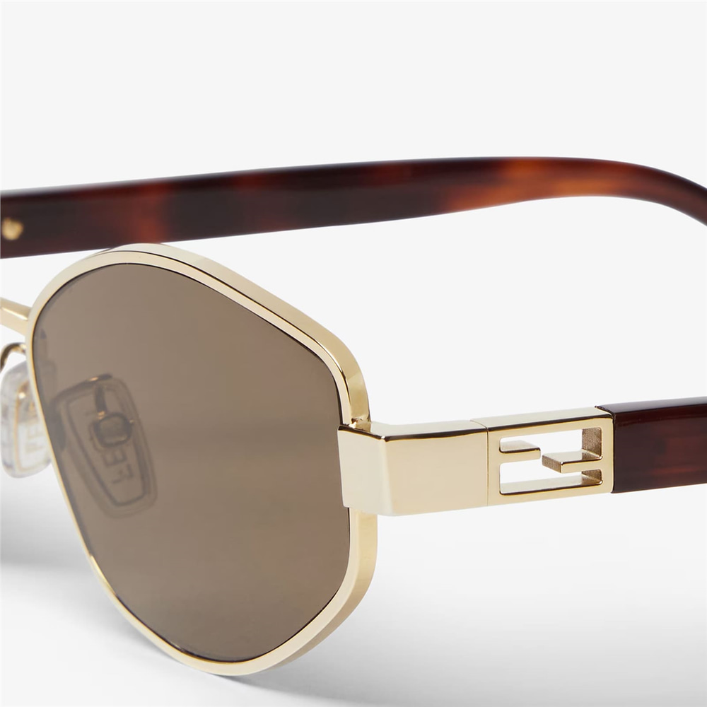 Fendi Baguette FE 40216U 30E Kadın Güneş Gözlüğü