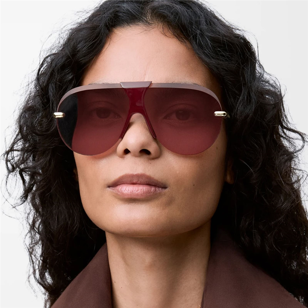 Loewe Slim LW 40192U 30S Kadın Güneş Gözlüğü