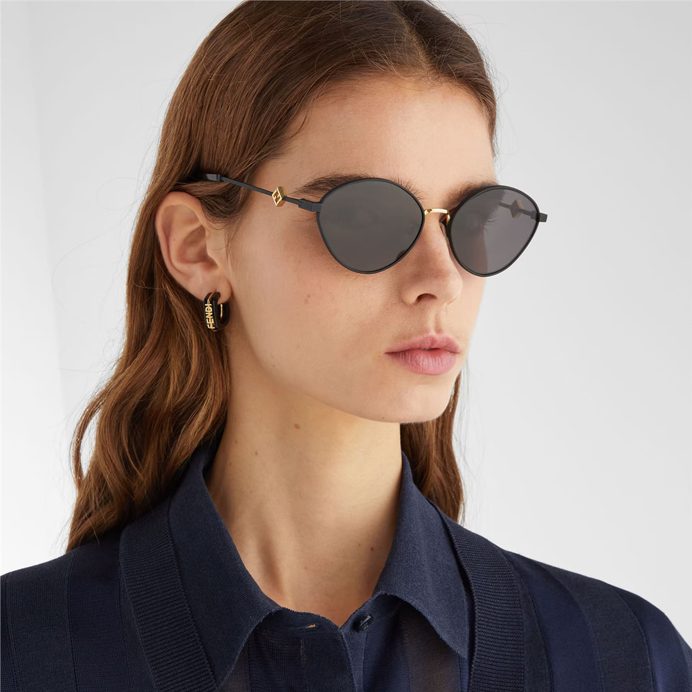 Fendi FF Diamonds FE 40217U 02A Kadın Güneş Gözlüğü