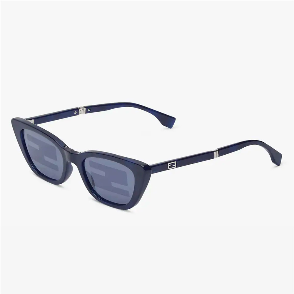 Fendi Baguette FE 40089I 55X