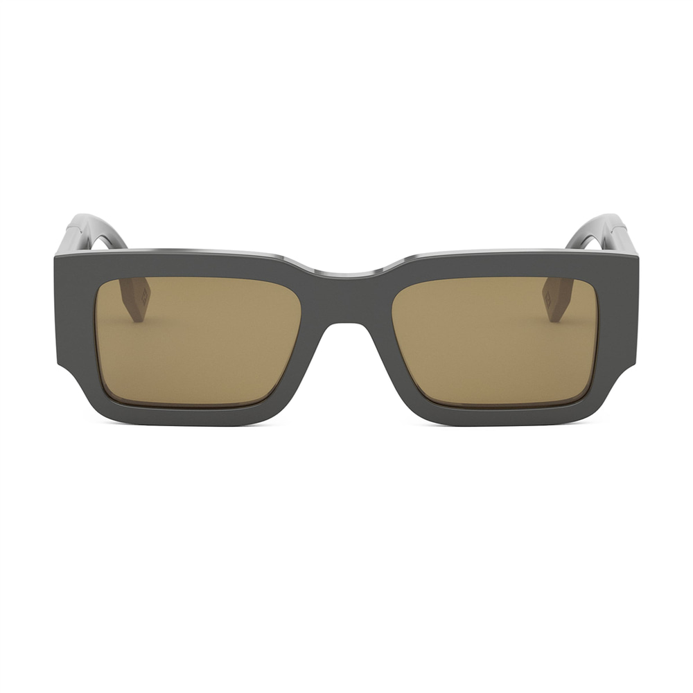 Fendi Diagonal FE 40131I 20E