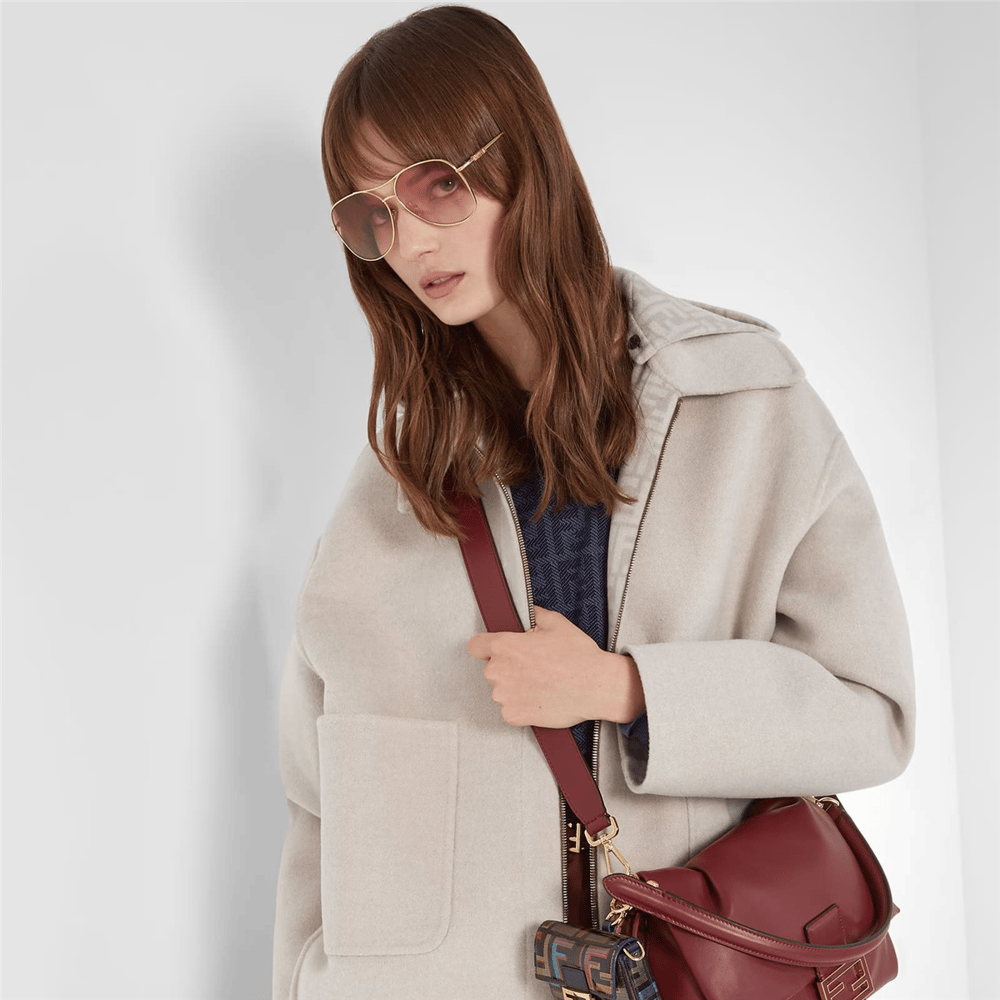 Fendi Fendigraphy FE 40200U 30Z Kadın Güneş Gözlüğü