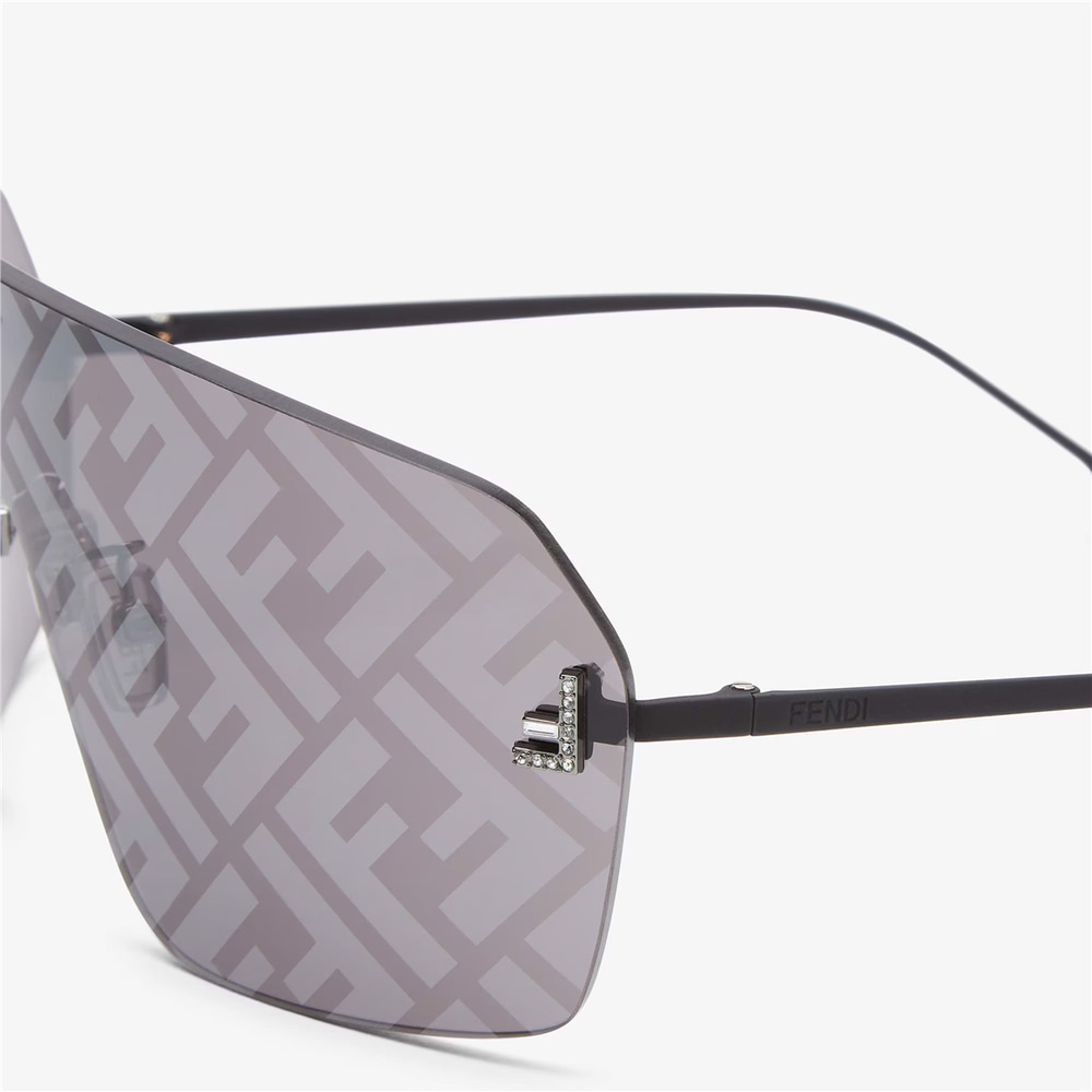 Fendi First Crystal FE 4121US 02A