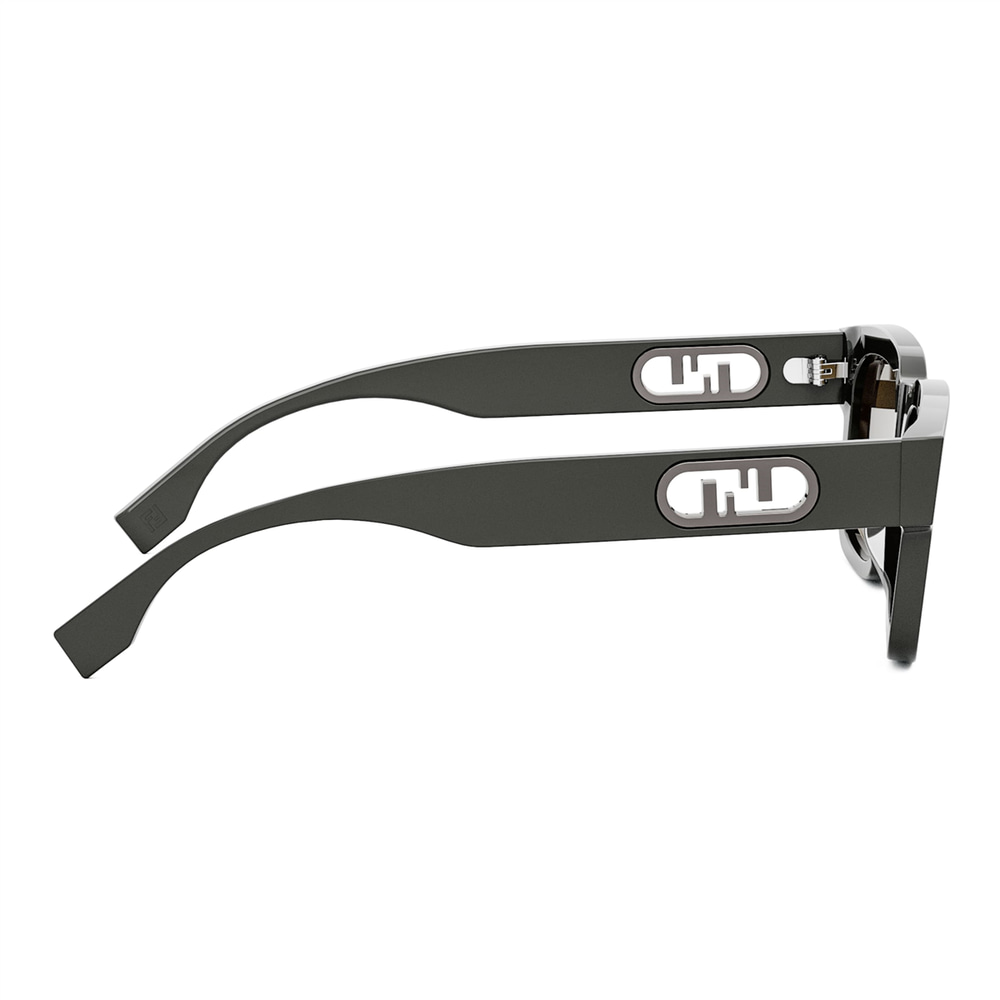 Fendi Olock FE 40107I 20J
