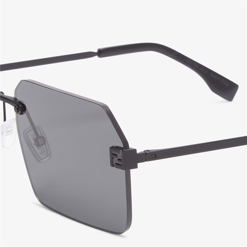Fendi Sky FE 40043U 02A
