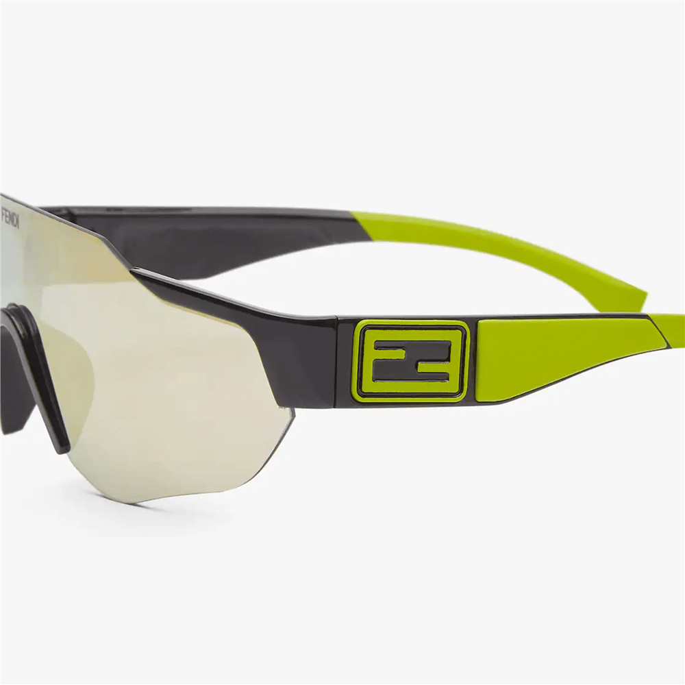 Fendi Sport Baguette FE40088U-Y 01L