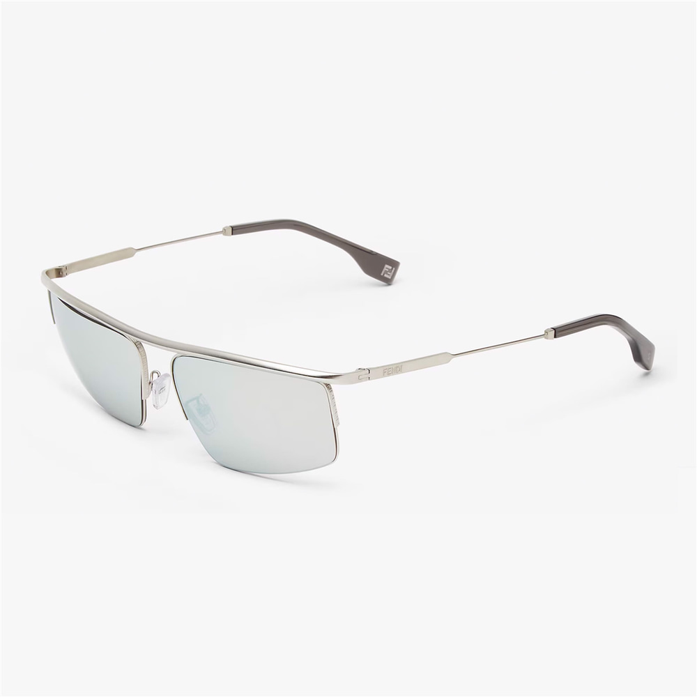 Fendi Travel FE 40141U 17C