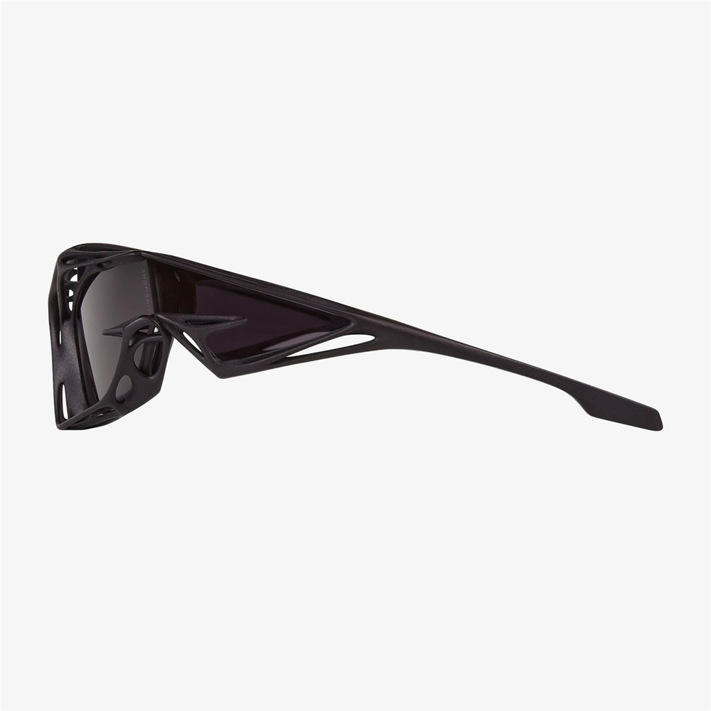 Givenchy Giv Cut Cage GV 40081I 02A