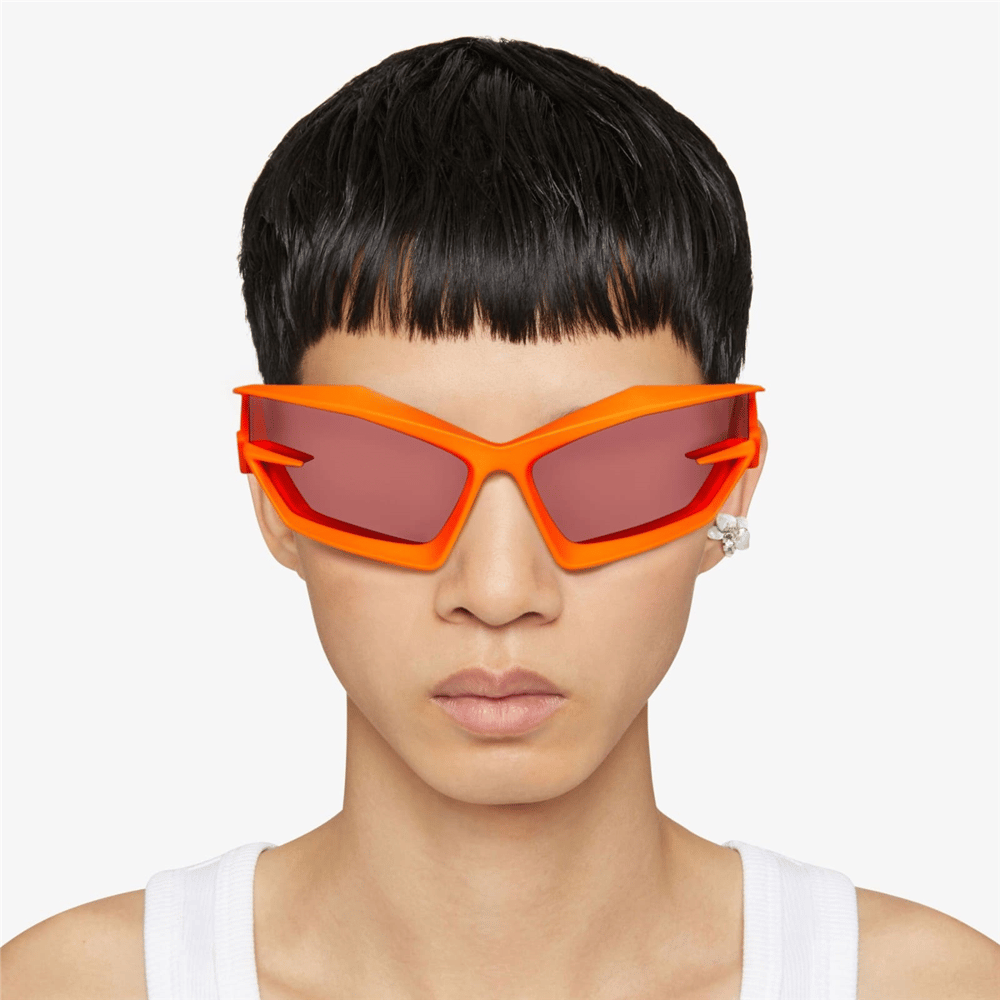 Givenchy Giv Cut GV 40049U 43C