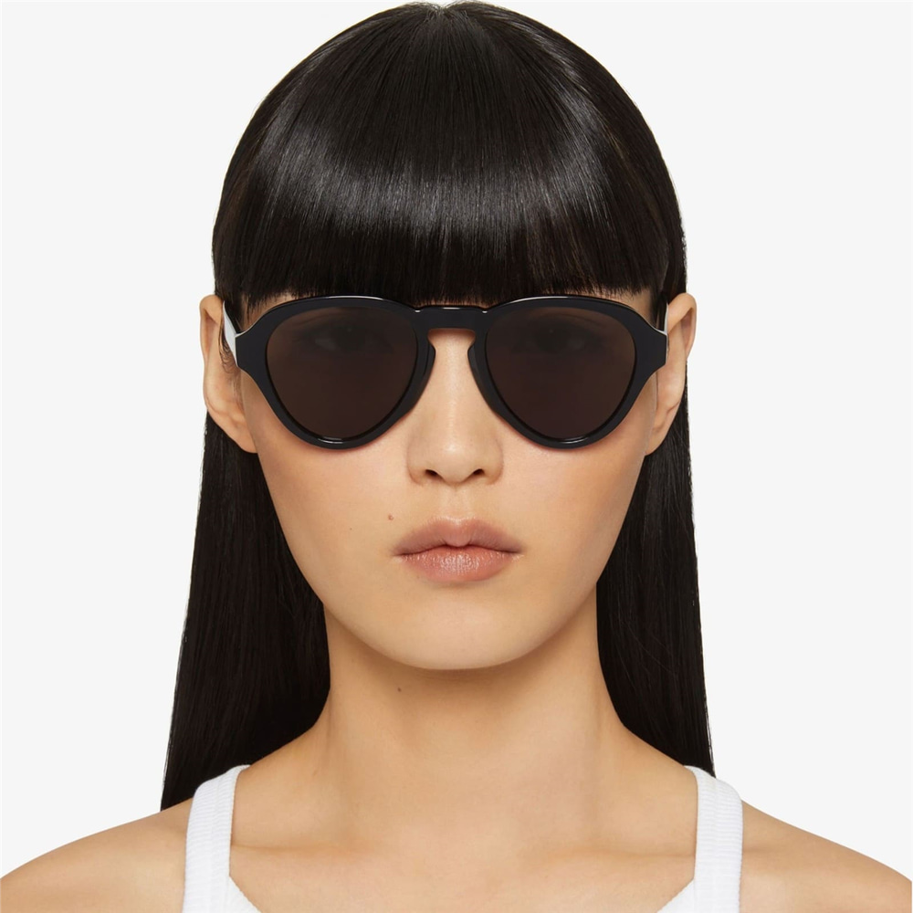 Givenchy Gv Day GV 40085I 01E