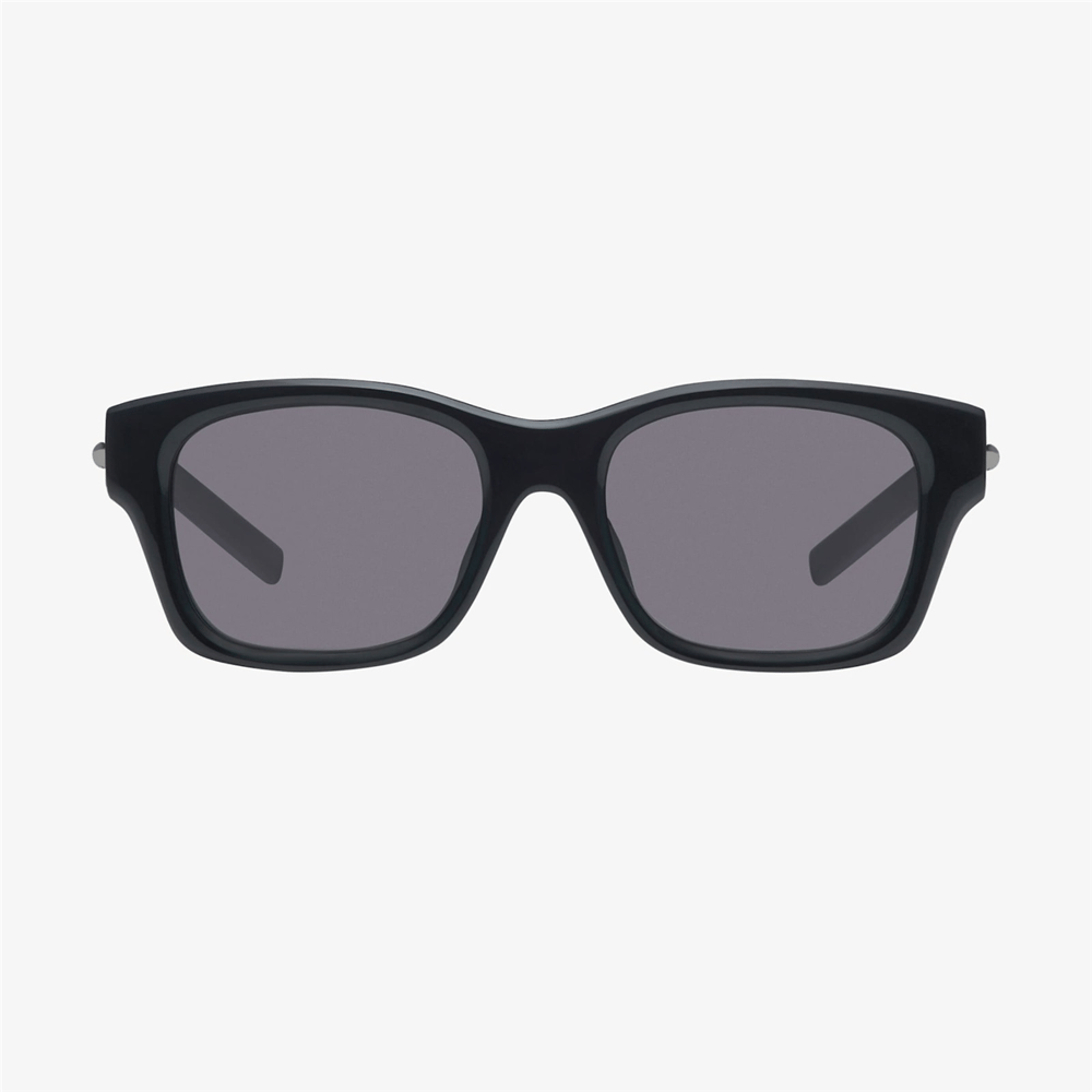 Givenchy Gv One GV 40090I 01A