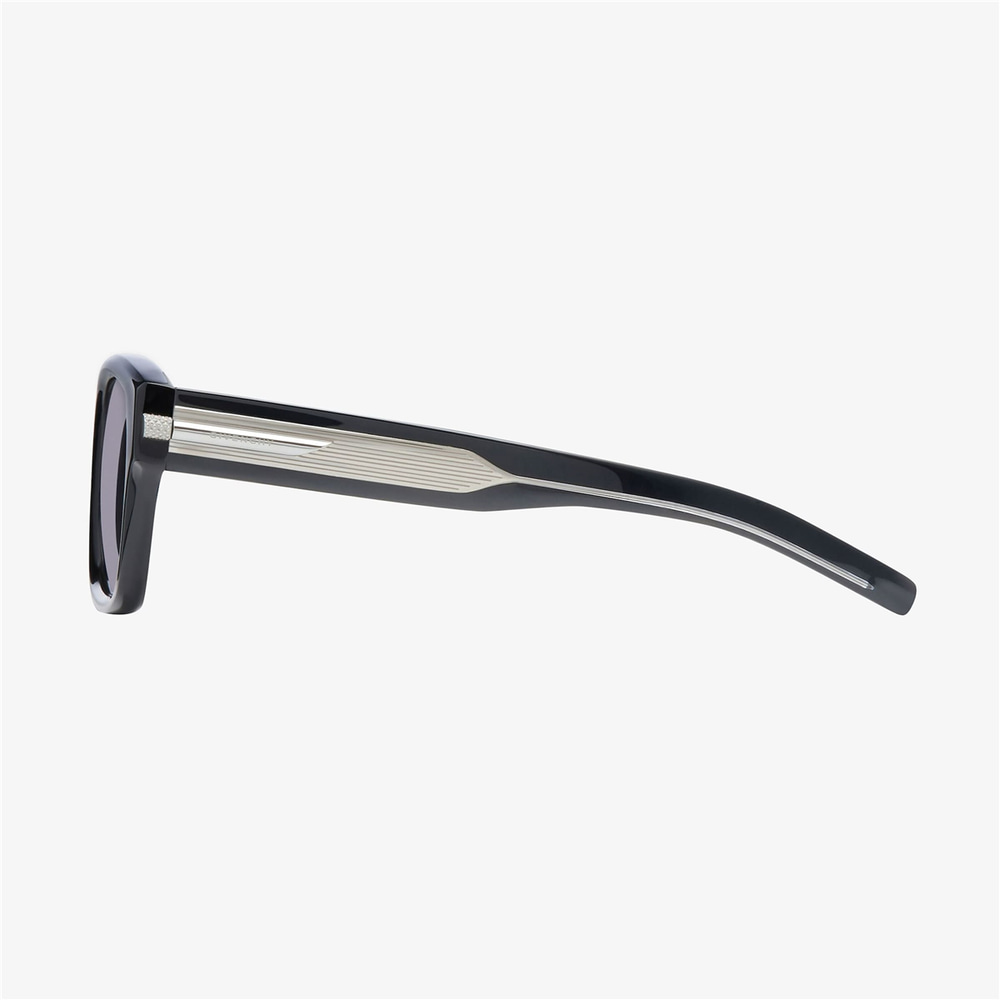 Givenchy Gv One GV 40090I 01A