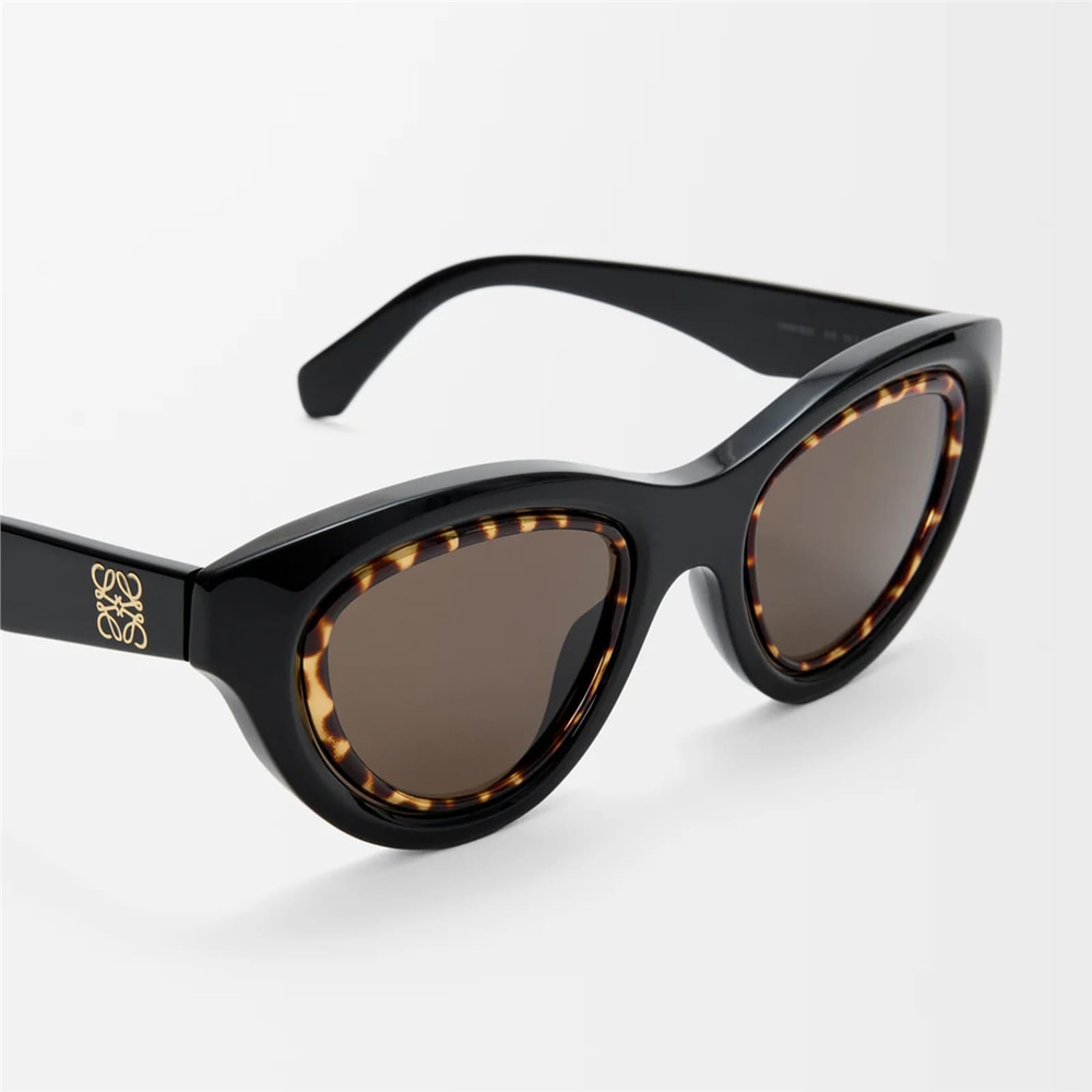 Loewe Mini Anagram Cateye LW 40182U 01E Kadın Güneş Gözlüğü