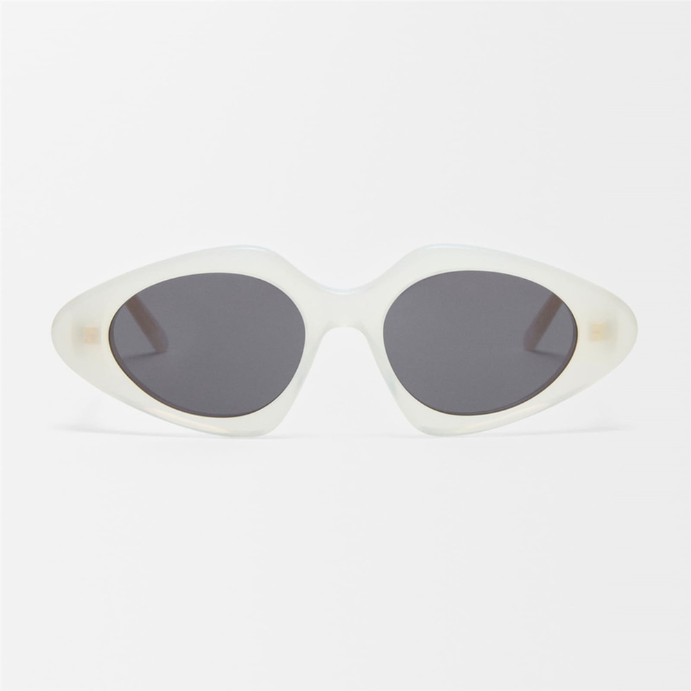 Loewe Triangle Slim LW 40185I 25A Kadın Güneş Gözlüğü