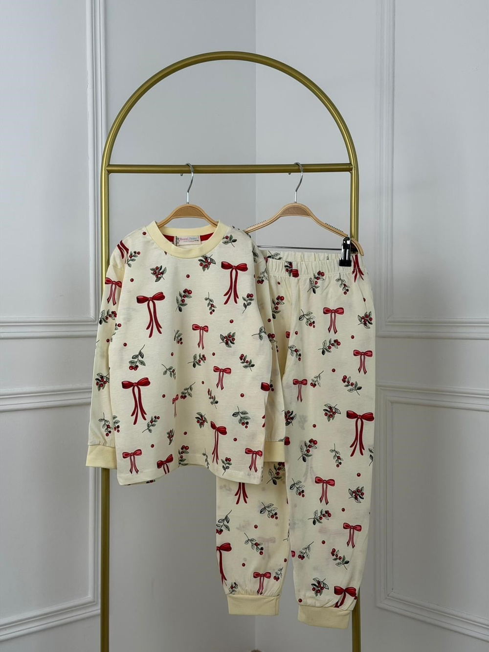 Kurdele Baskılı Pijama Takımı