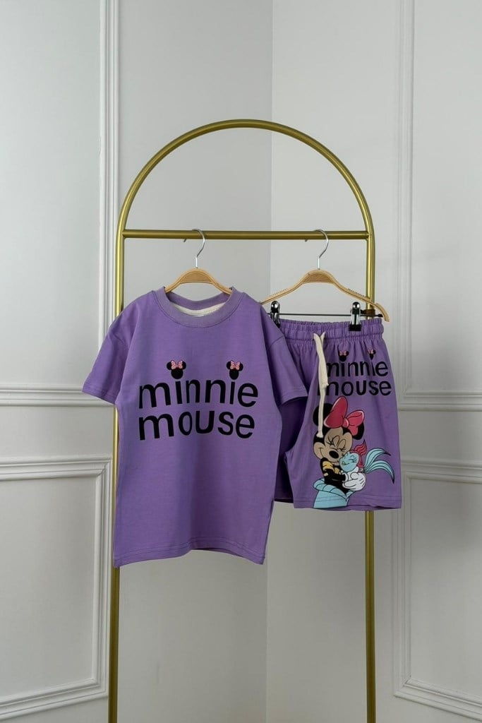 Minnie Mouse Sırt Baskılı Şortlu Takım