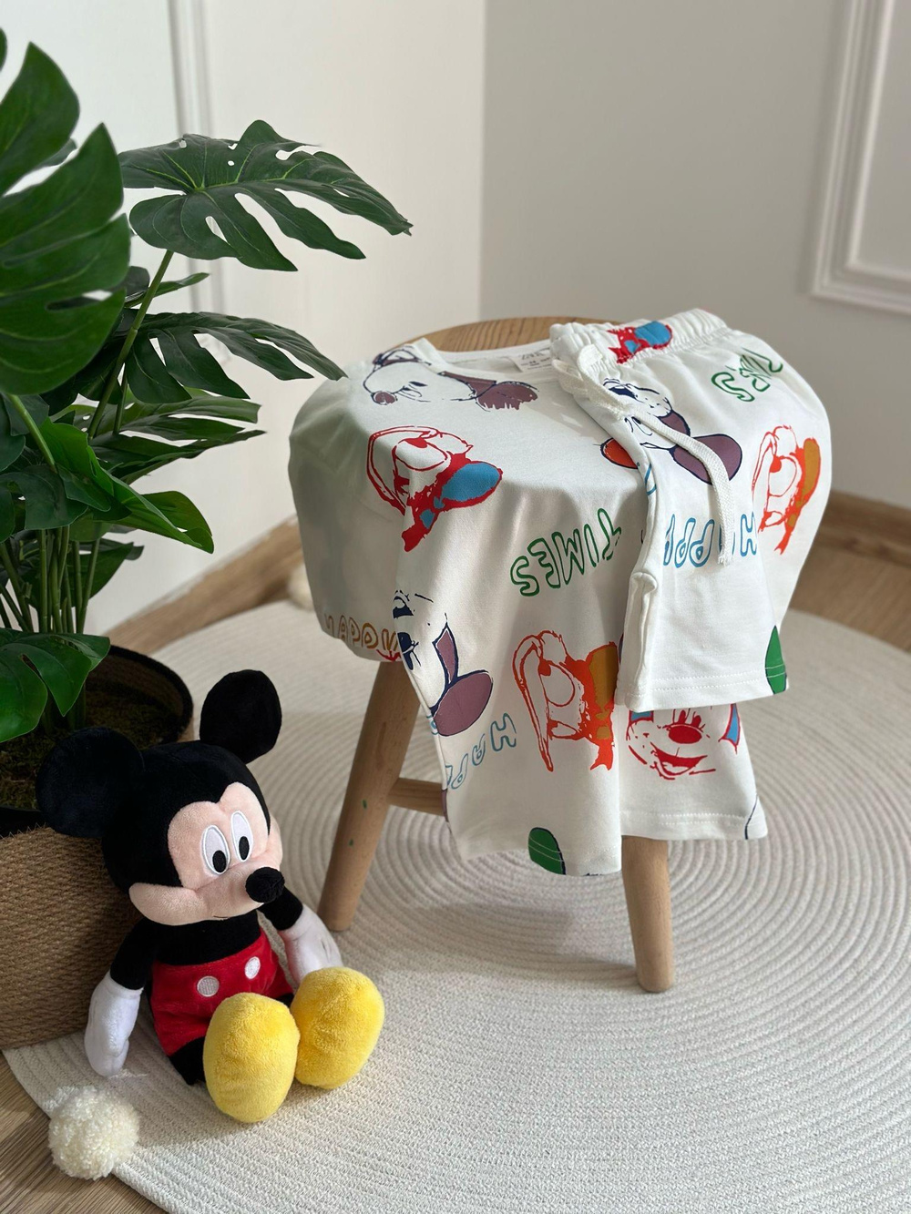 Renkli Mickey Mouse Baskılı Takım