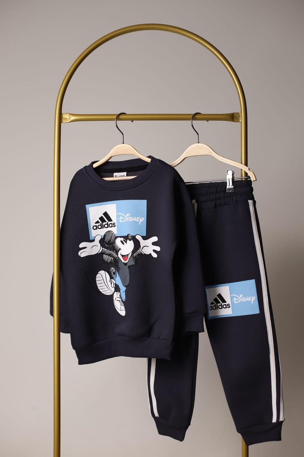 Sporcu Mickey Logo Detaylı Eşofman Takımı