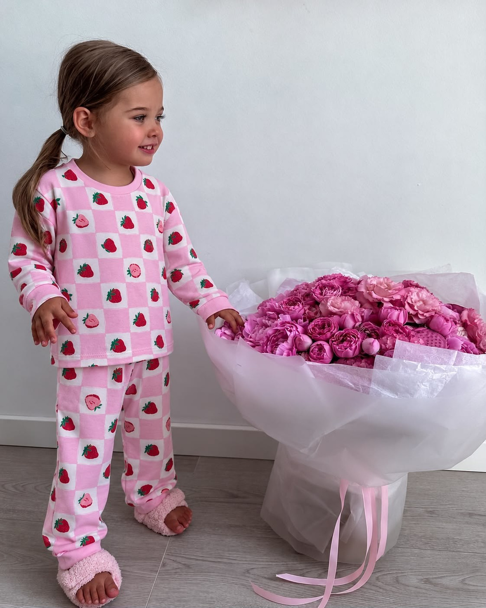 Strawberry Baskılı Pijama Takımı