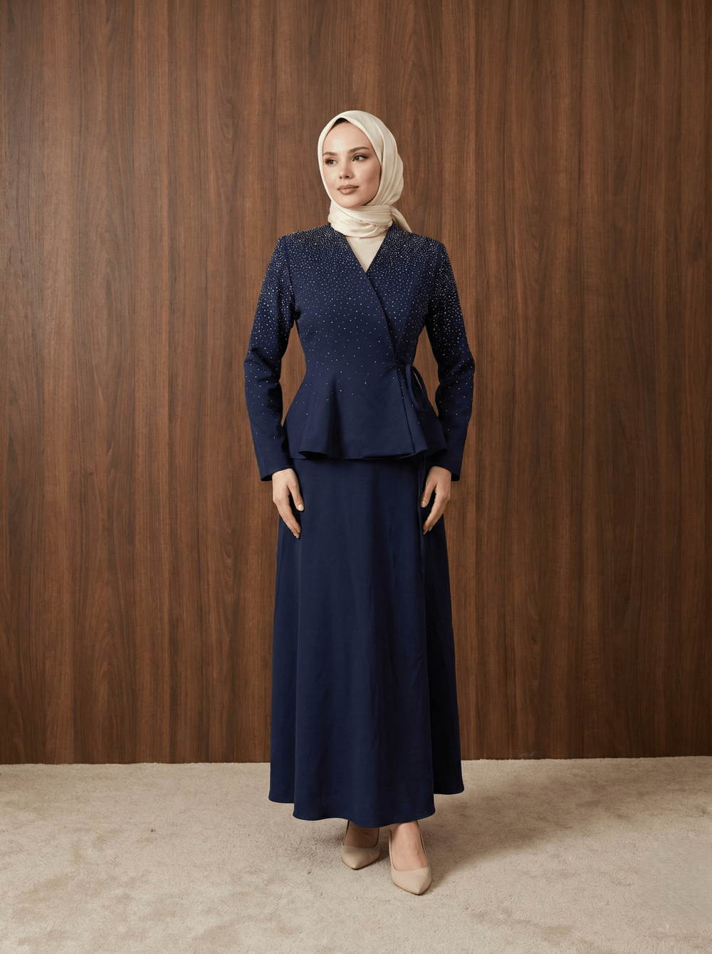 Hazal Takım Larcivert