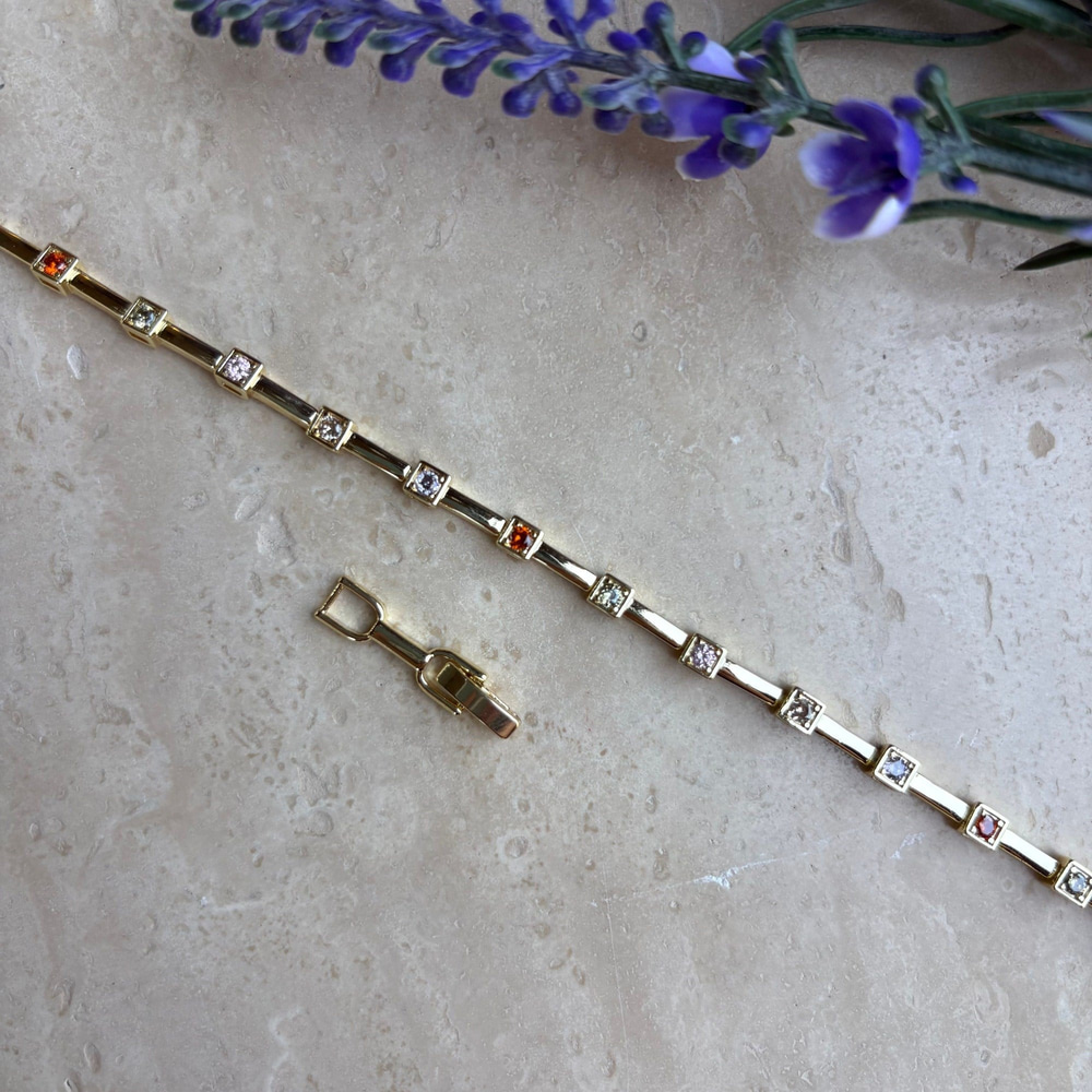 14K Altın Kaplama Kare Renkli Taşlı Bileklik (17+2 cm)