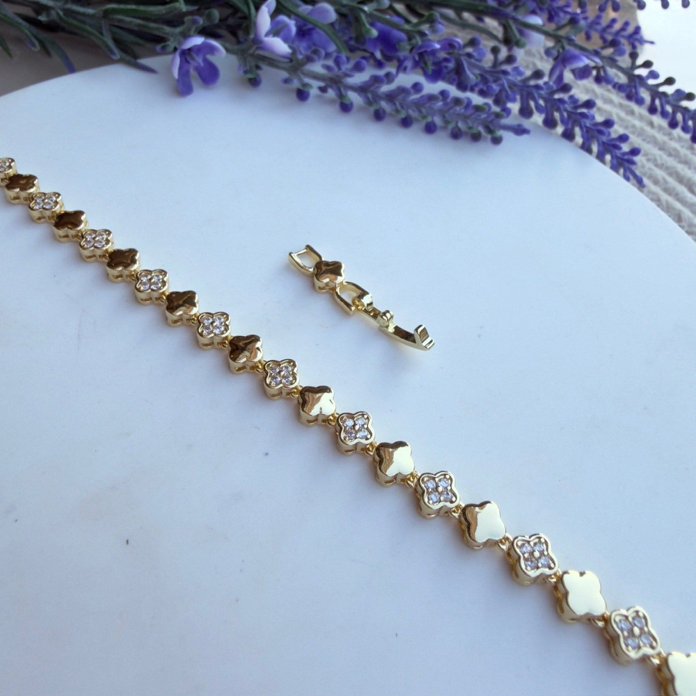 14K Altın Kaplama Yonca Taşlı Bileklik (17+2 cm)