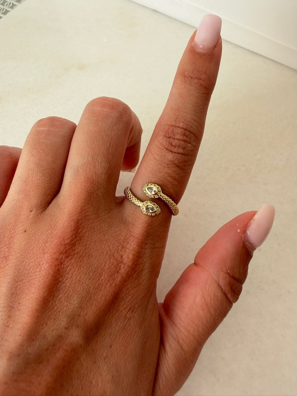 14K Özel Seri Damla Taşlı Gold Sarmal Yüzük