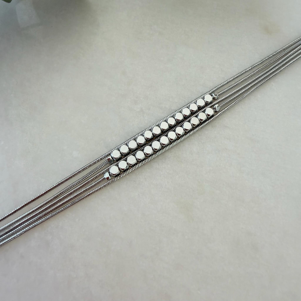 5 Zincirli Boncuk Detaylı Bileklik (17+5 cm)