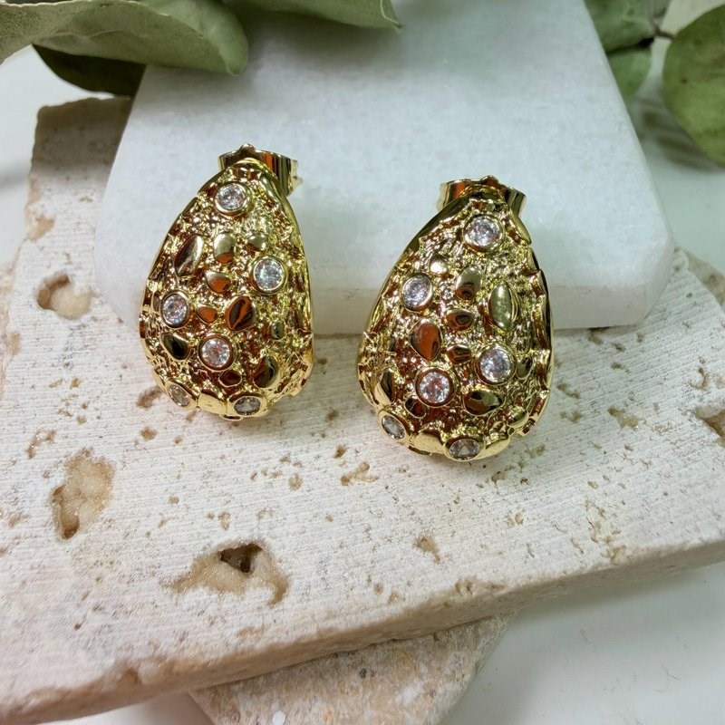 Altın Kaplama Taşlı Dokulu Gold Damla Küpe