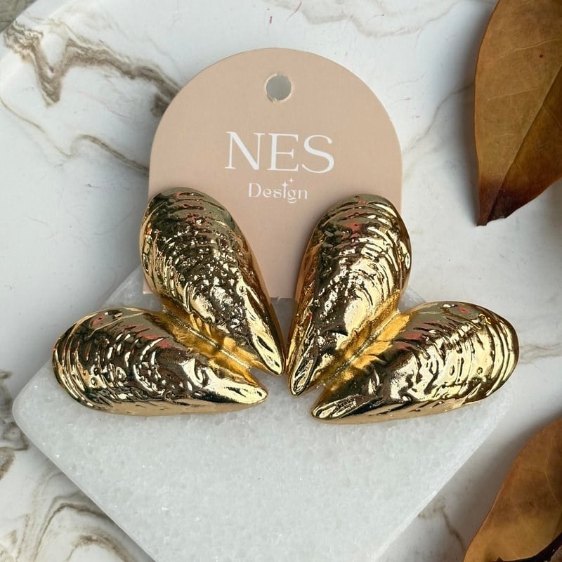 Gold Dokulu Midye Kabuğu Küpe