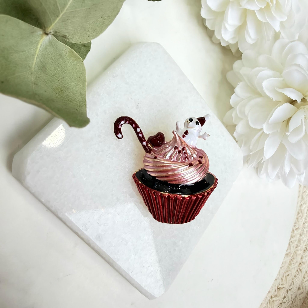 Kardan Adamlı Pembe Cupcake Broş