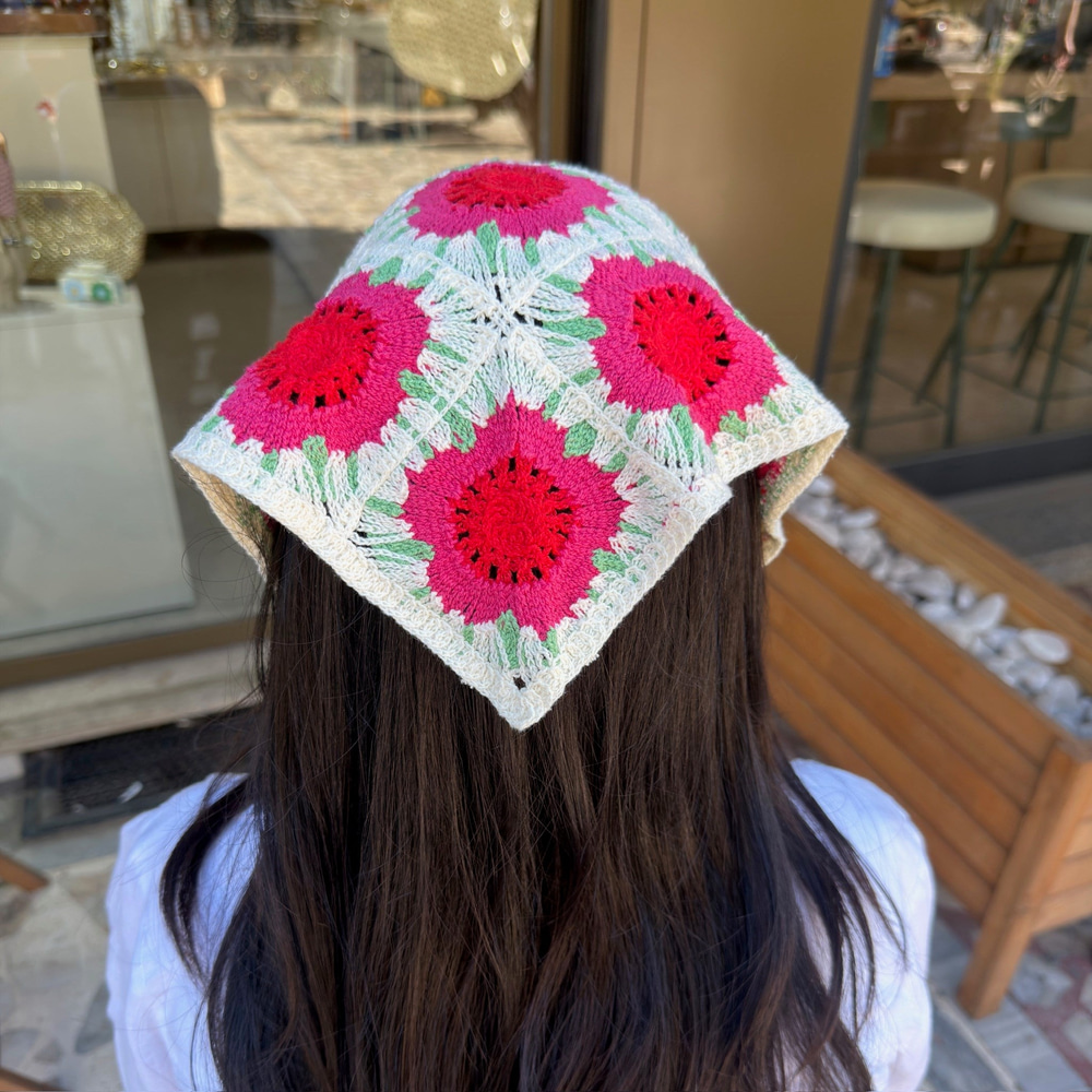 Pembe Çiçek Figür Örgü Bandana 