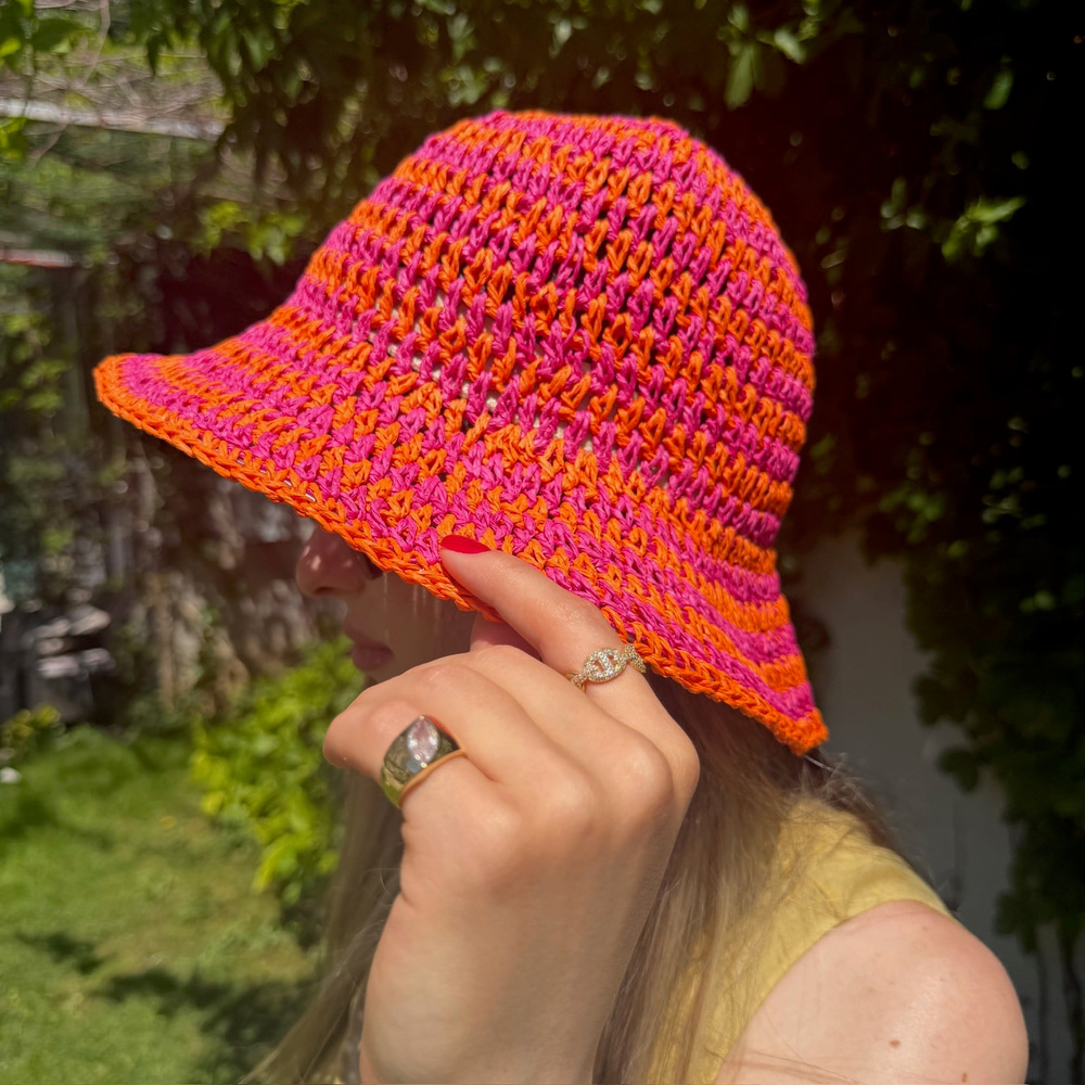 Pembe Turuncu Çizgili Hasır Şapka