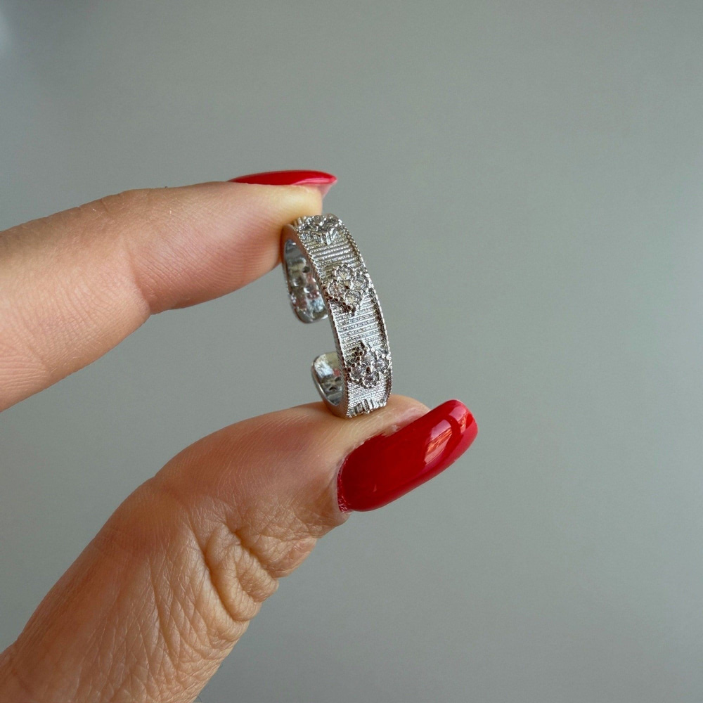 Taşlı Yonca Damgalı Silver Yüzük