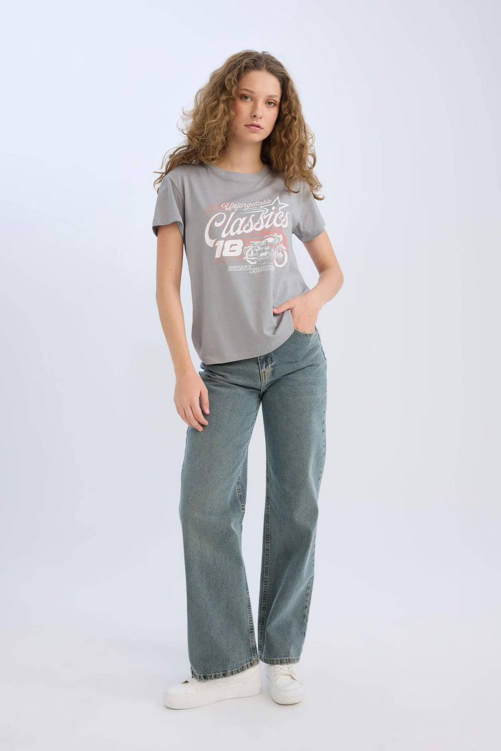 Defacto Kadın Kısa Kol T-shirt D9601AX/GR454