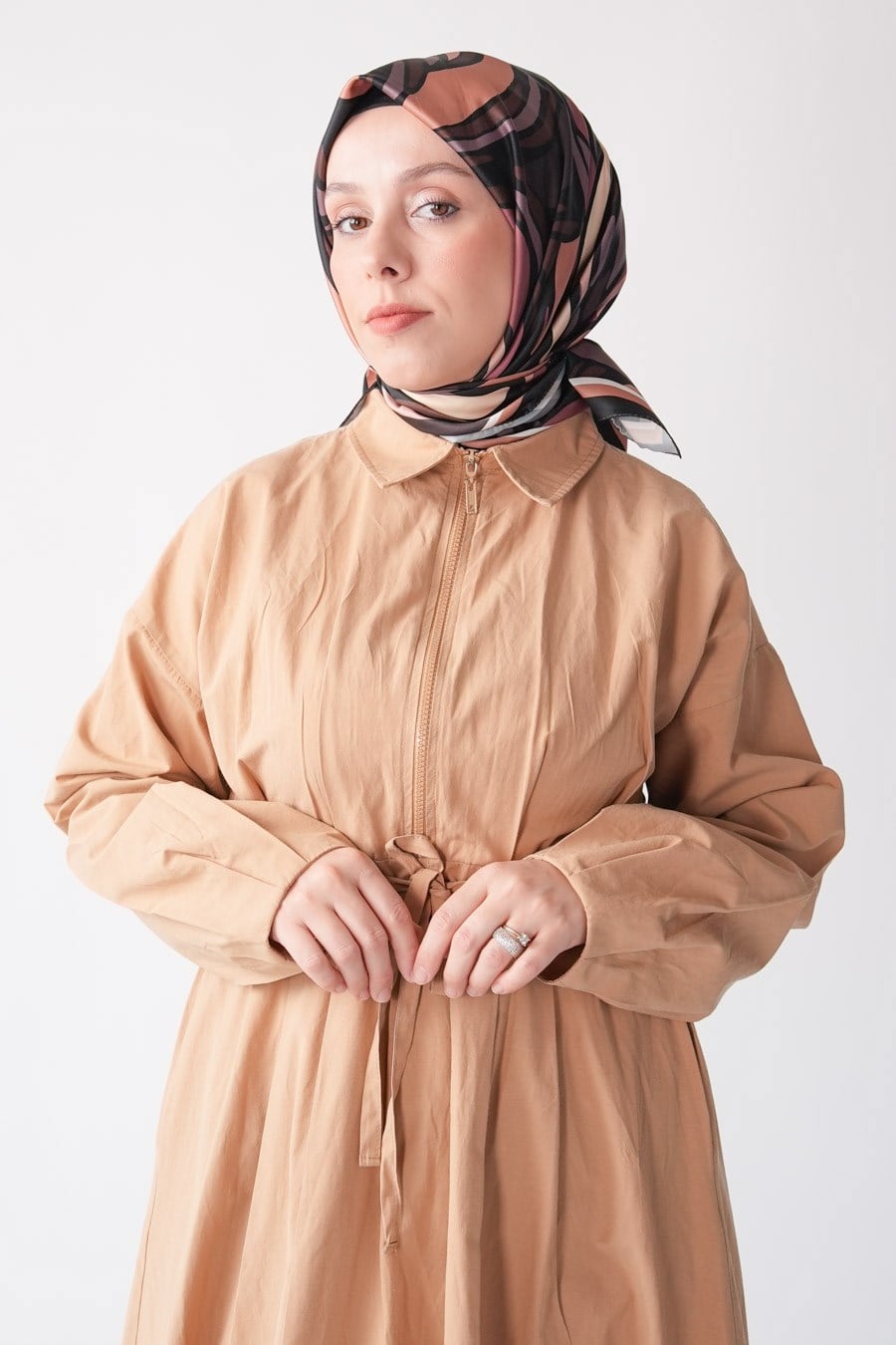 Sugar Rose Desen İpeksi Rayon Eşarp Kahverengi