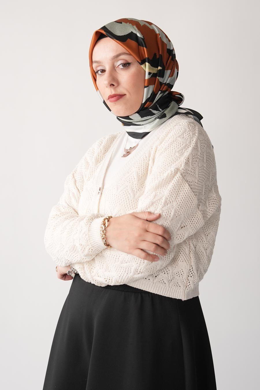Nevara Desen İpeksi Rayon Eşarp Kiremit