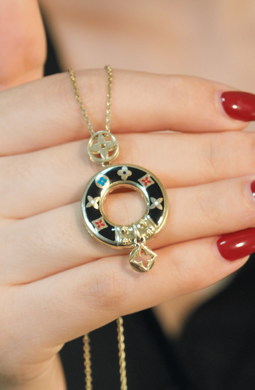 ROBERTO BRAVO KOLYE A064016