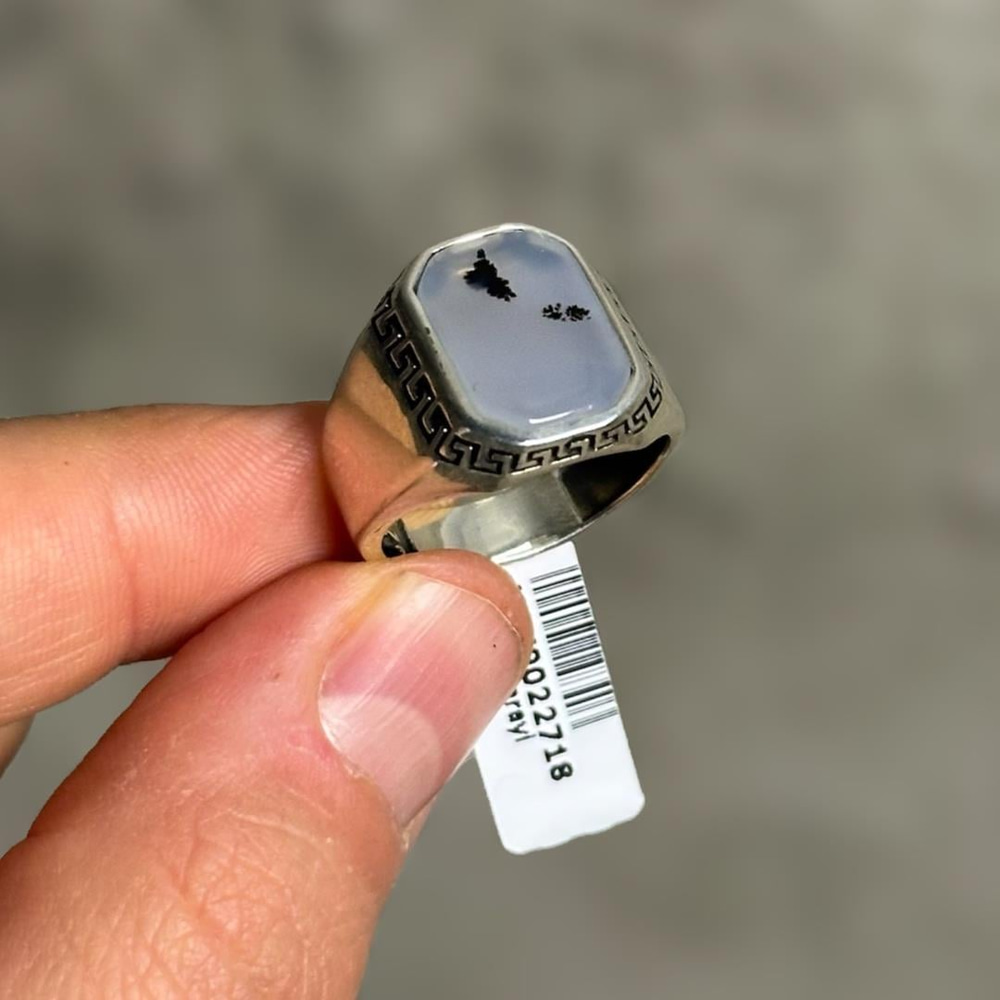 Beyaz Akik Taşlı Kare Model 925 Ayar Gümüş Erkek Yüzük