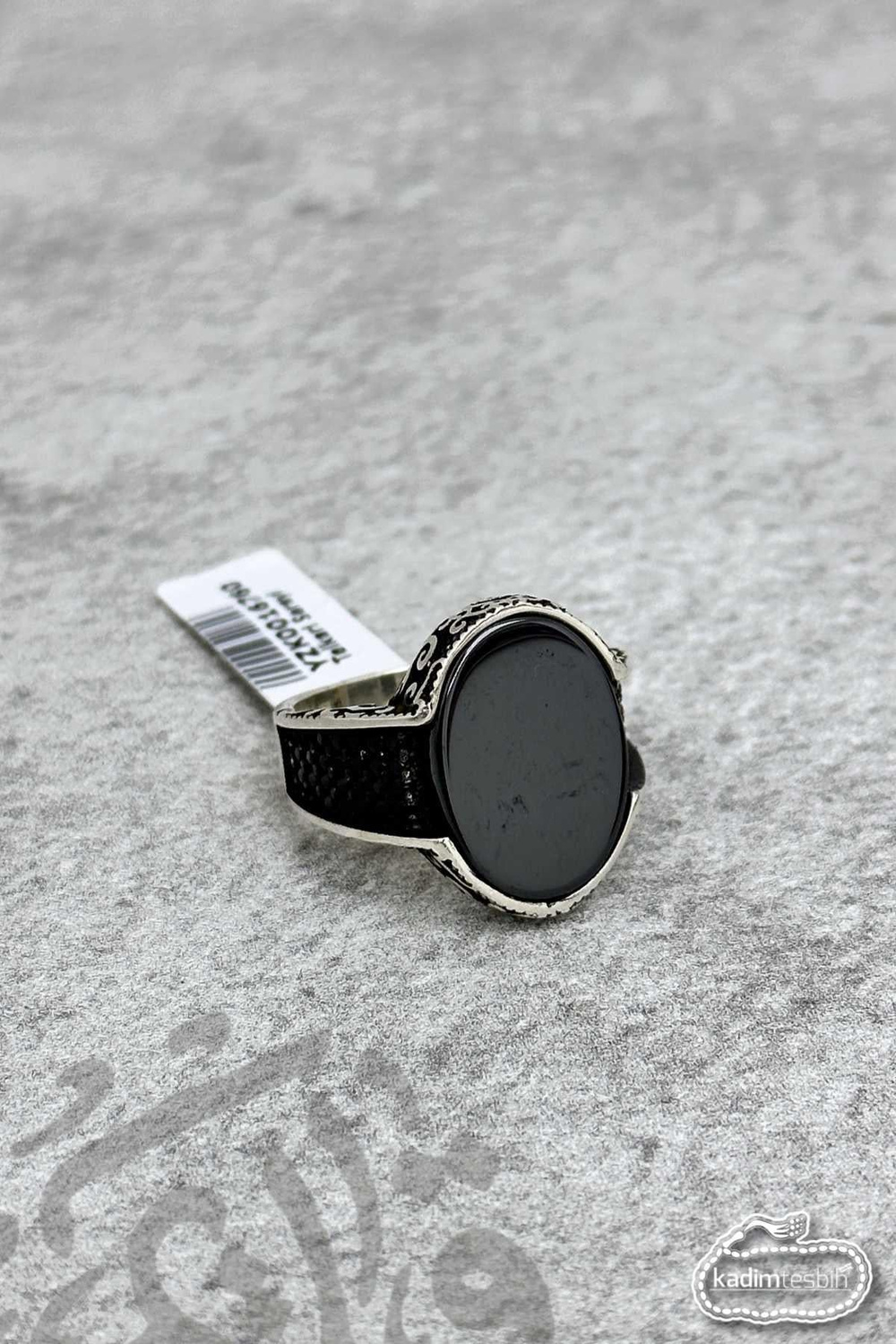 Oval Model Siyah Zirkon Ve Onix Taşlı 925 Ayar Gümüş Erkek Yüzük