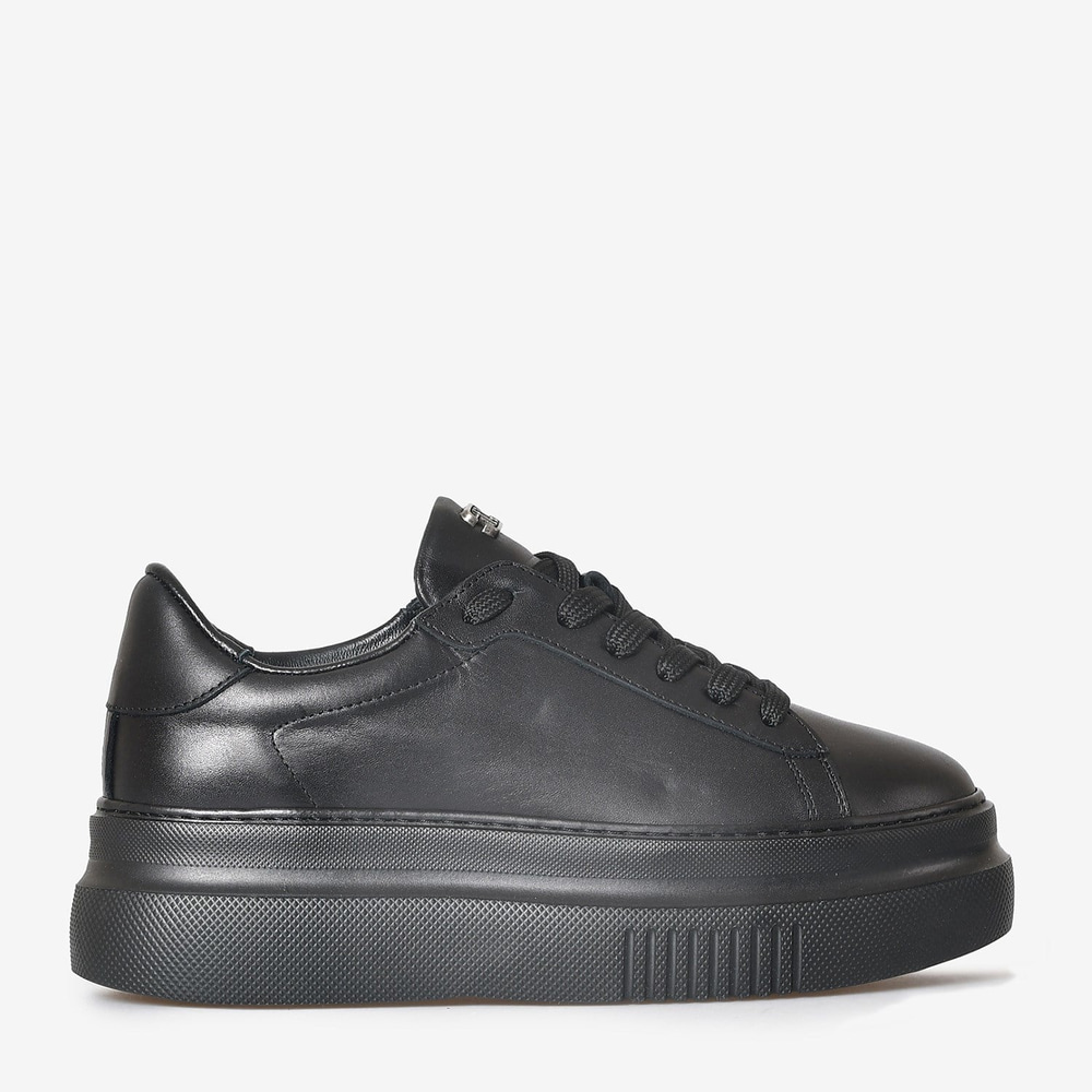 Siyah Deri Kadın Sneakers