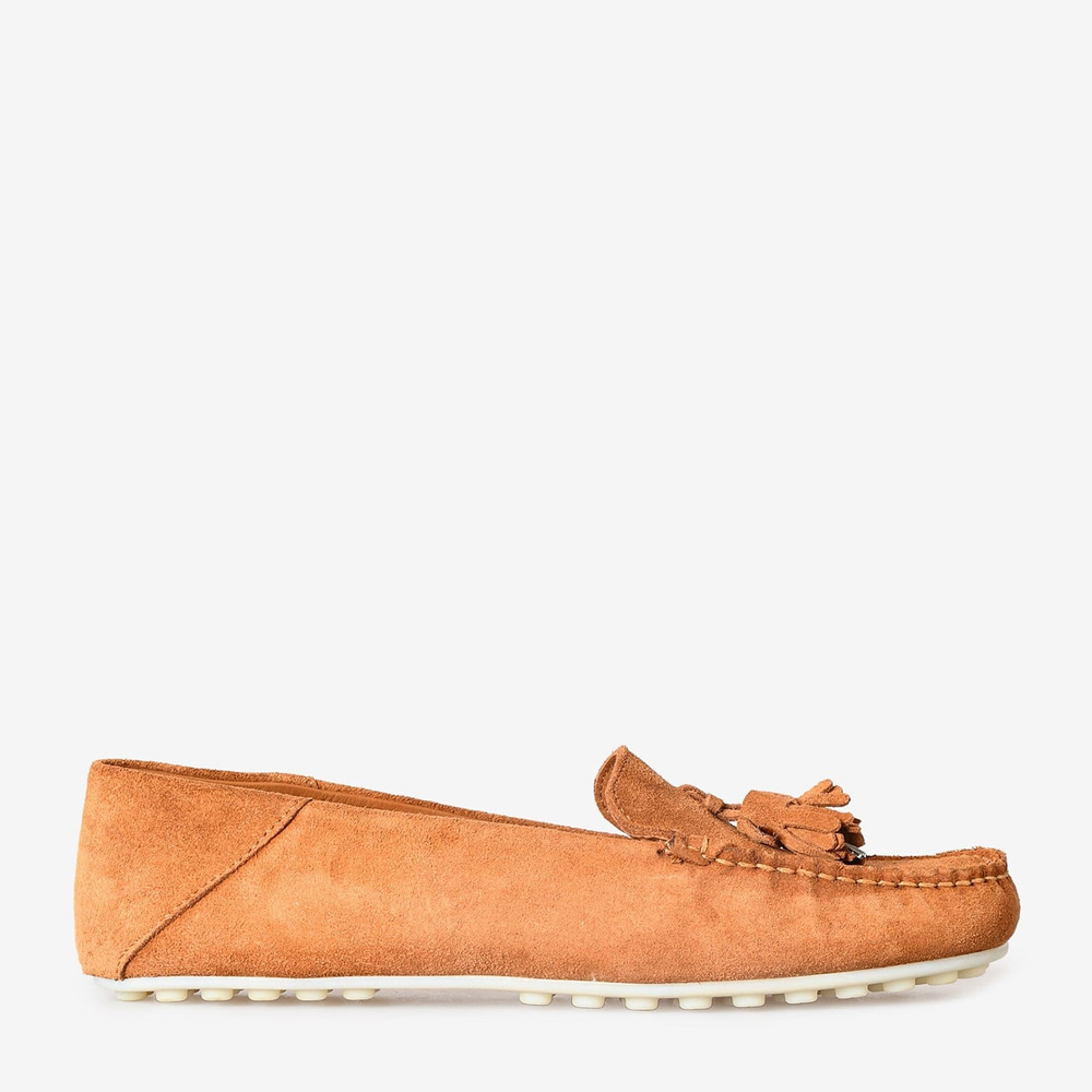 Taba Süet Püsküllü Kadın Loafer