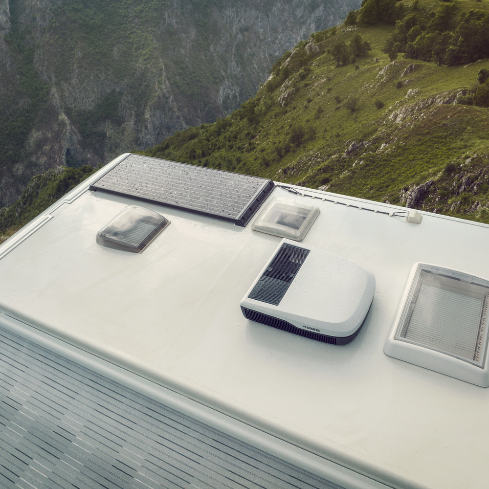 Dometic Freshjet FJX4 2200 Karavan Tavan Tip Klima 2200w 7500 BTU