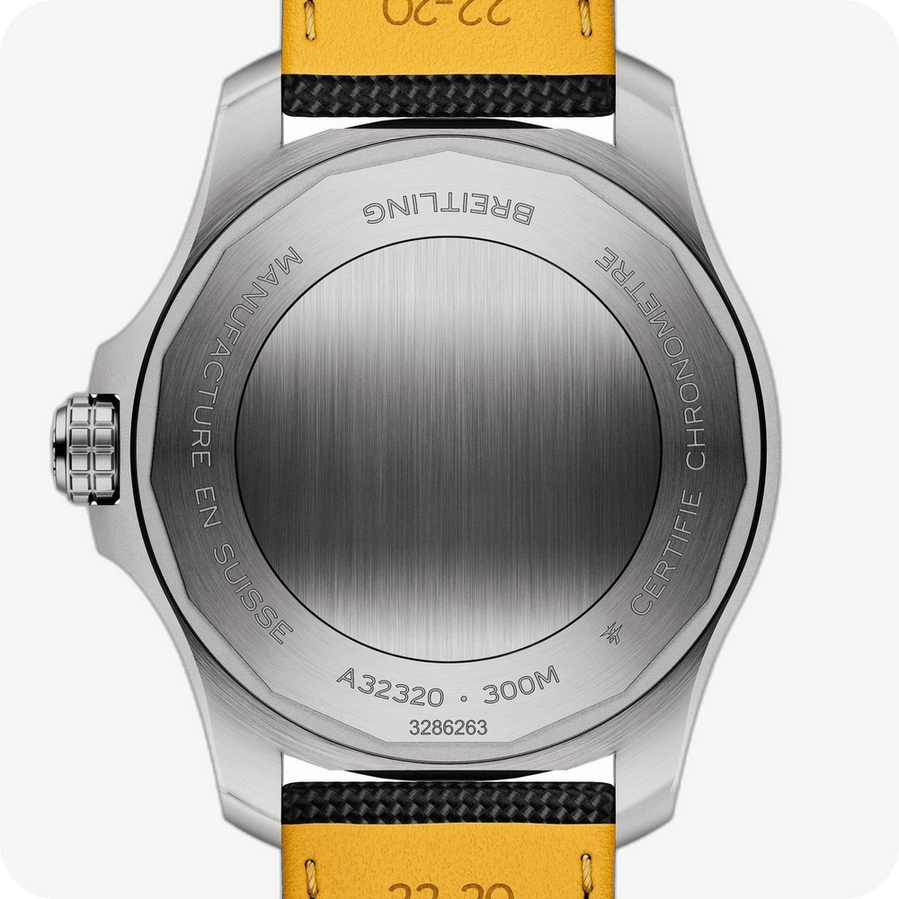 Breitling AVENGER AUTOMATIC GMT 44