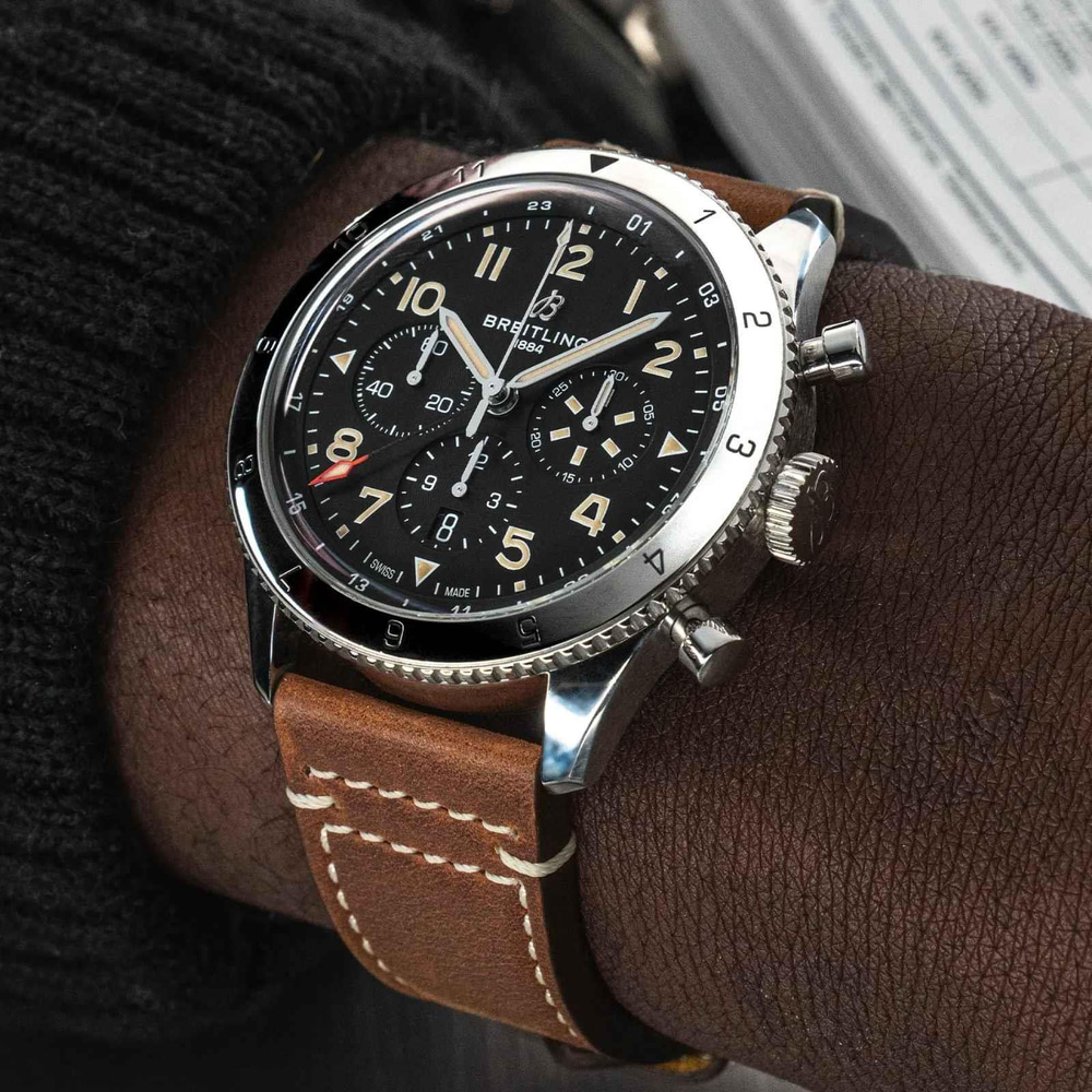 Breitling CLASSIC AVI SUPER B04 CHRONOGRAPH GMT 46 P-51 Mustang