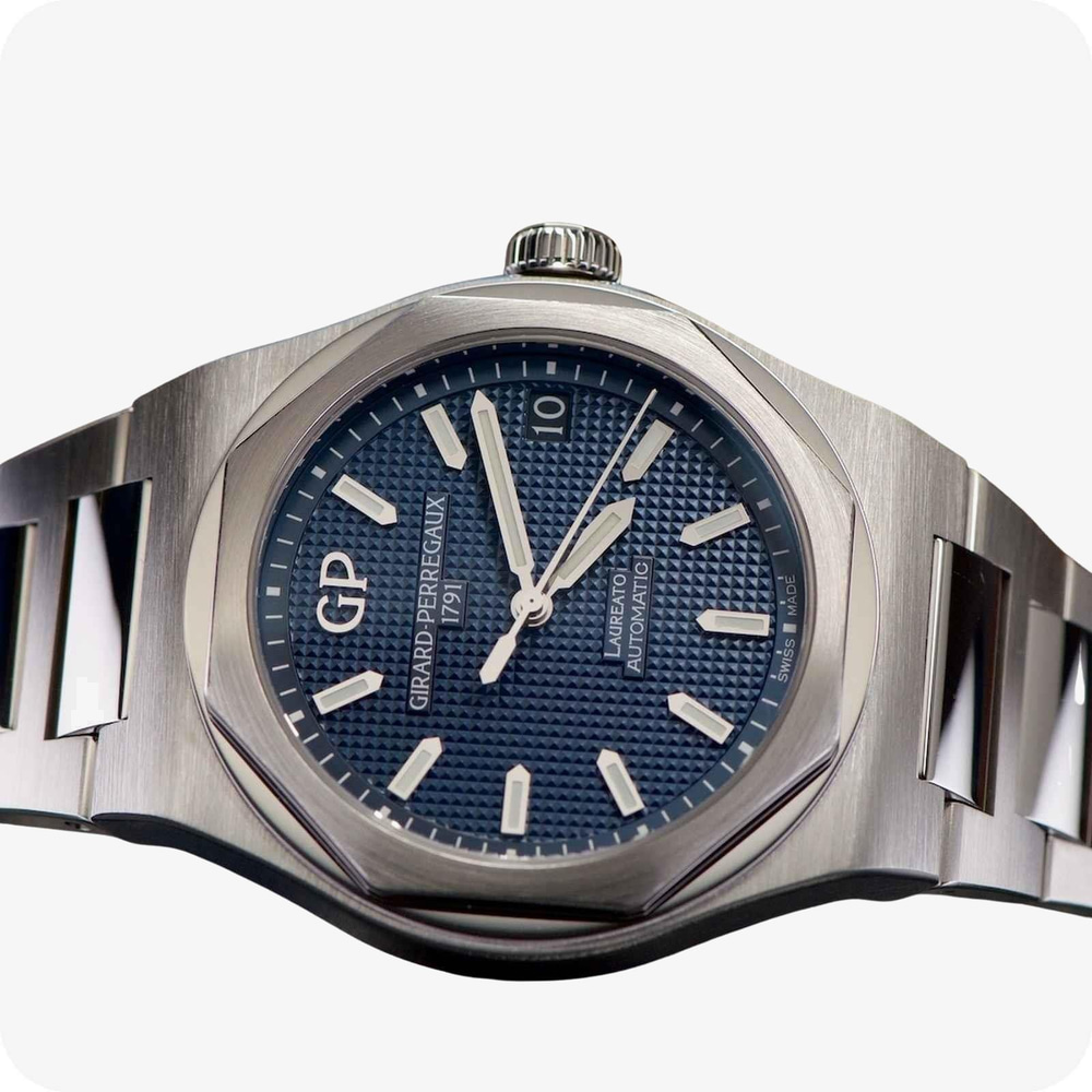 Girard-Perregaux Laureato 42 mm Aut