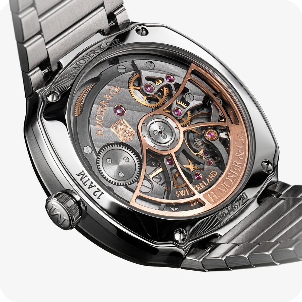H. Moser & Cie Streamliner Perpetual Moon